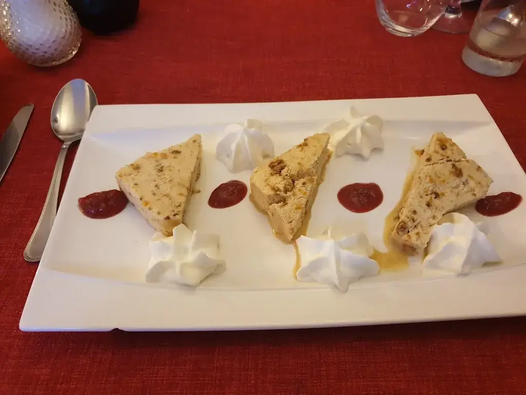 Celia Bouche_Chez Mireille_Vals-les-Bains_review