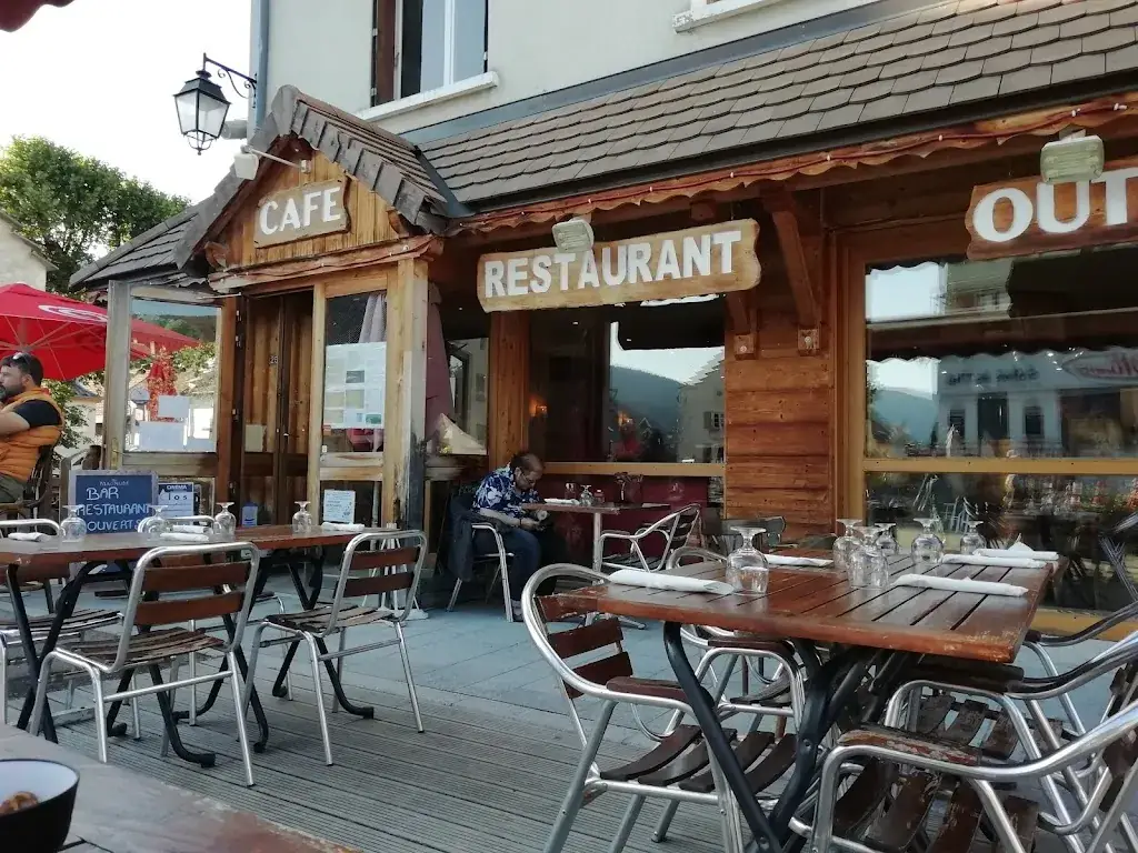 Café Restaurant Outrelans ristorante a Vercors