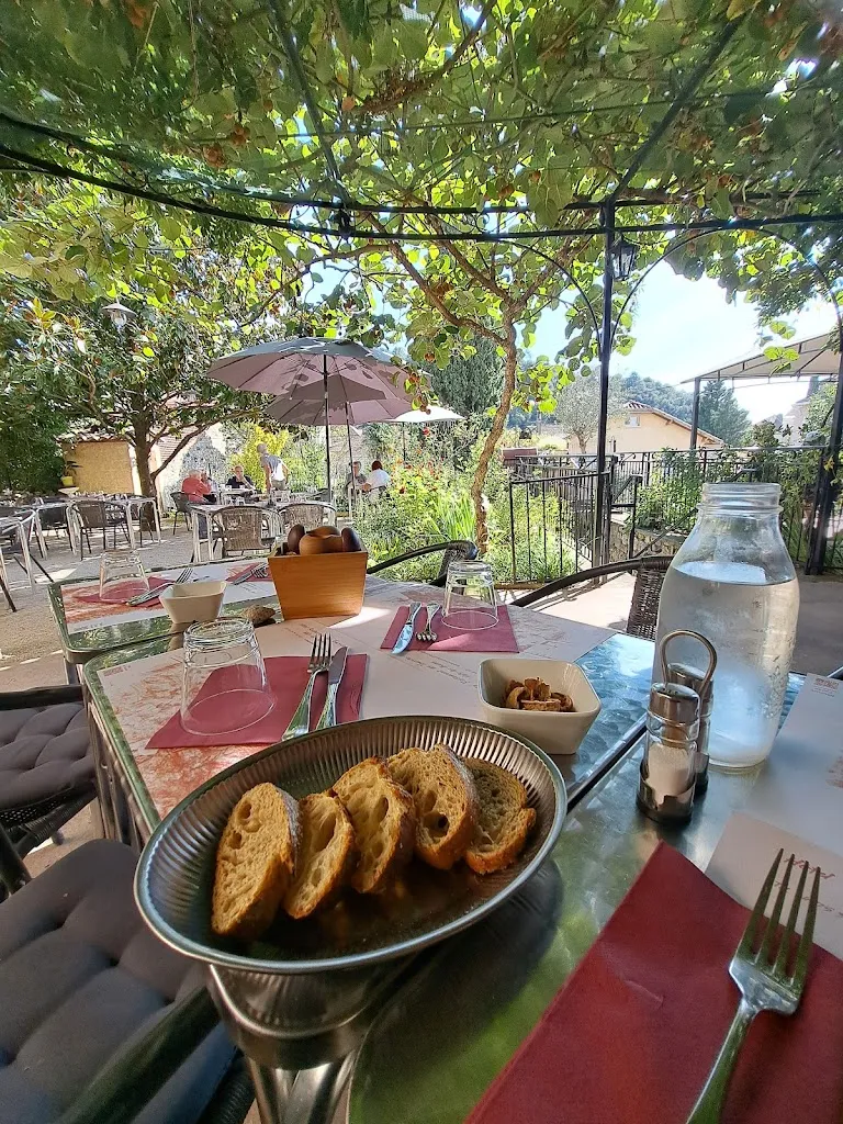 Menu_Restaurant et hôtel 