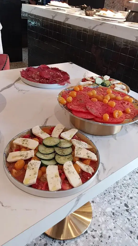 Nonno Pietro - Pizzeria_Vertaizon_slider_image_2