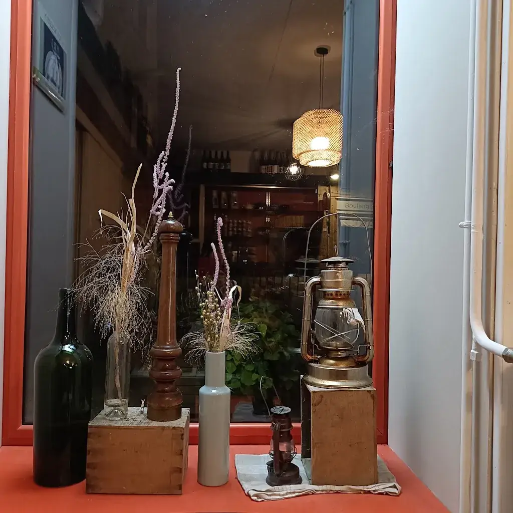 La Droguerie Café Resto restaurant in Vernoux-en-Vivarais