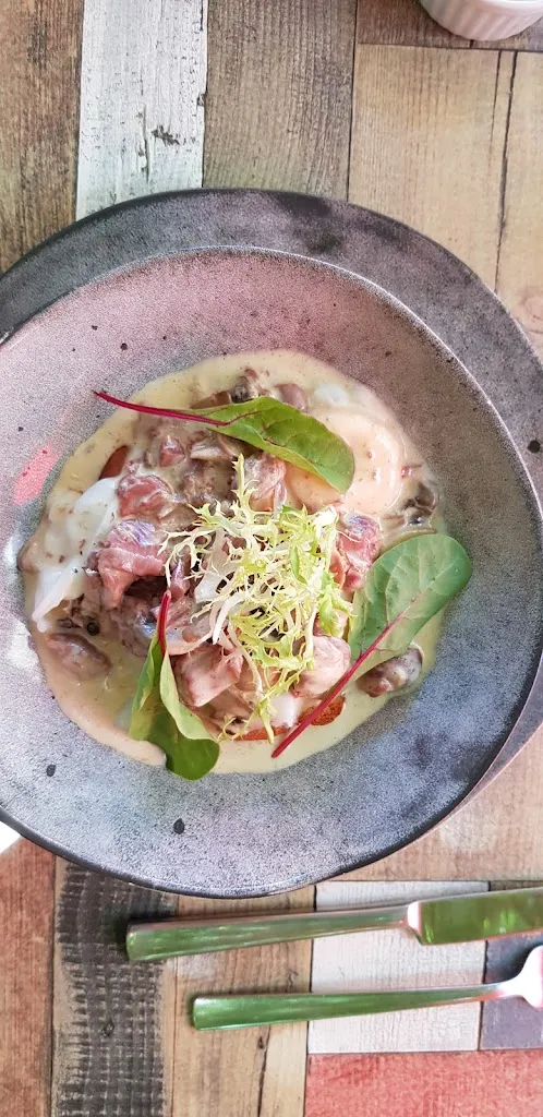 Catherine Thery_Les Voûtes Saint Verny_Veyre-Monton_review