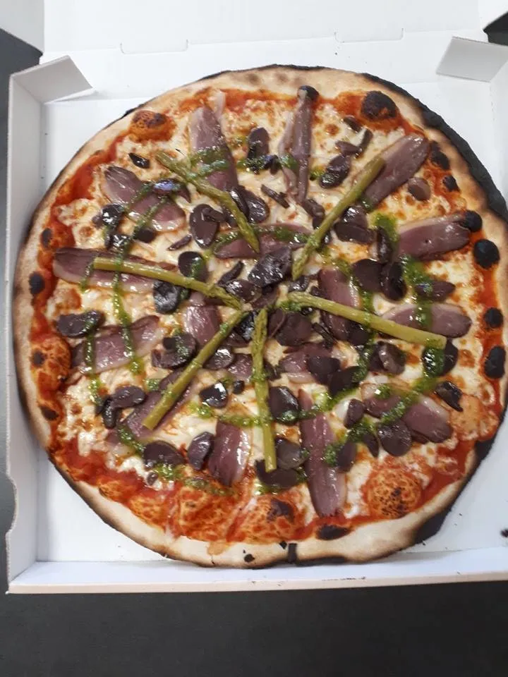 Menu_Pizzeria de la Veyre_Veyre-Monton_image_7