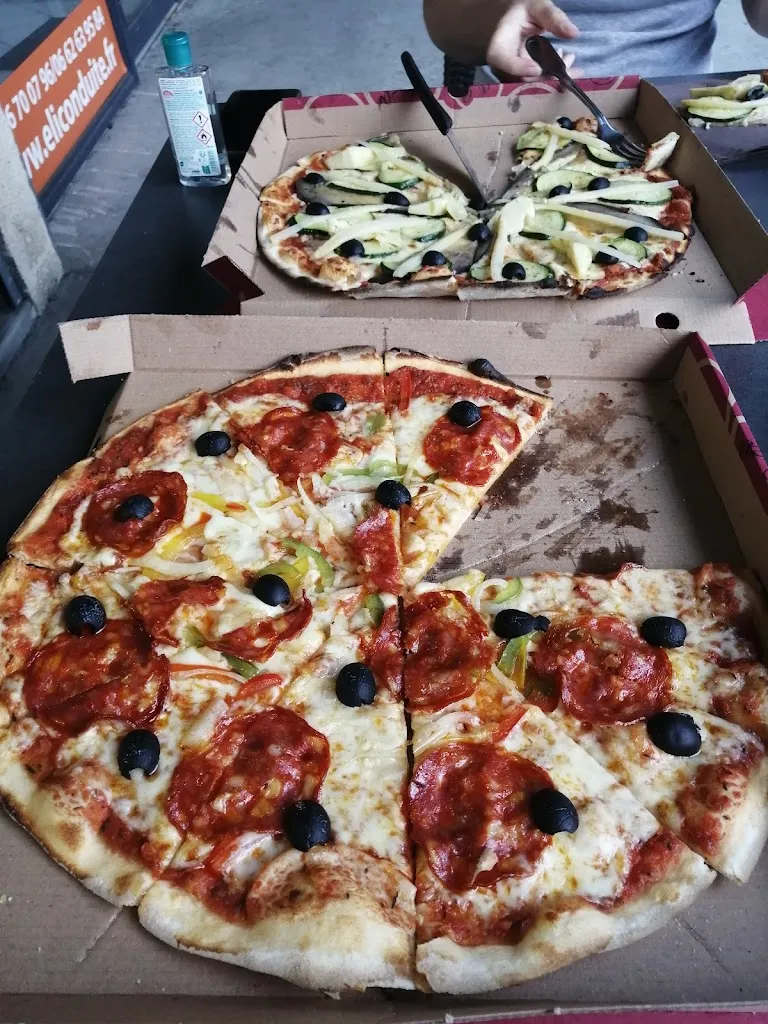 Pizzeria de la Veyre_Veyre-Monton_slider_image_3