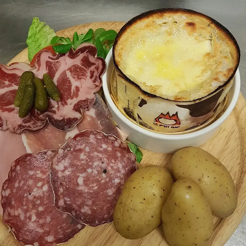 Restaurant le planté du baton valloire_Valloire_slider_image_3