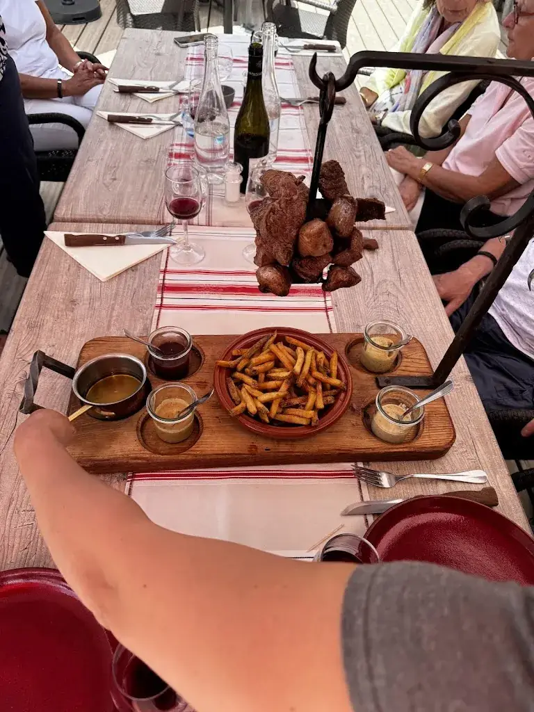 Flo_LA POUTRE_Valloire_review