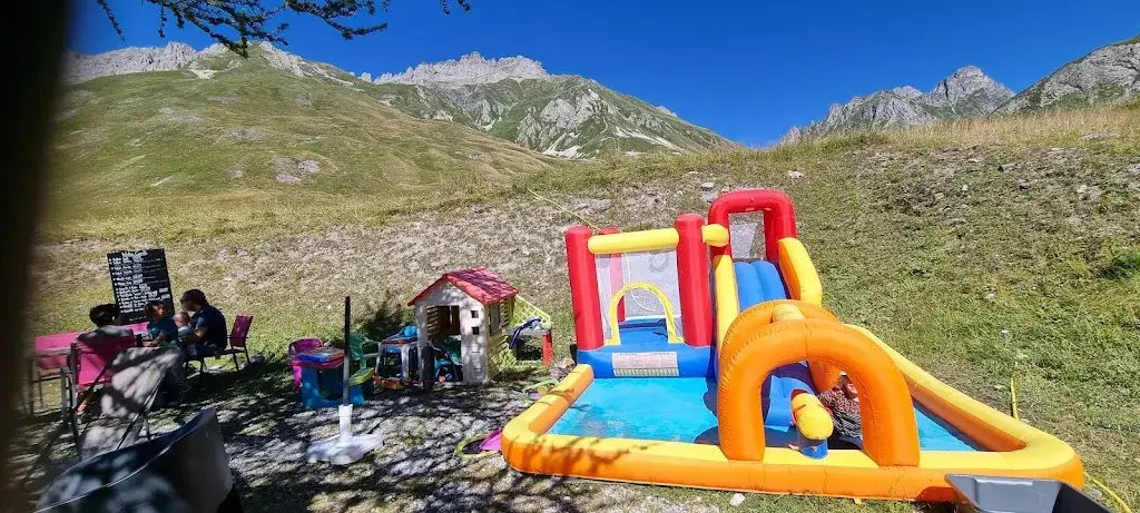 G en A Blaauw_Auberge Plan Lachat_Valloire_review