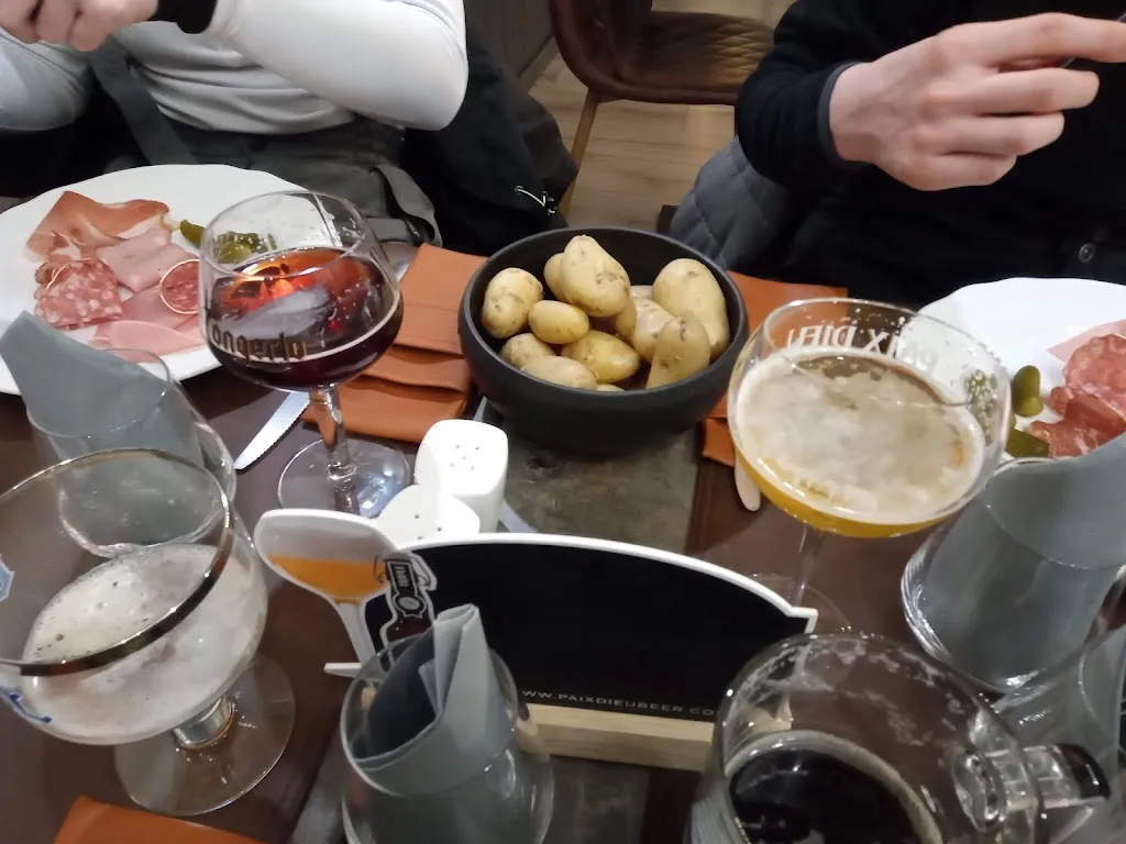 Menu_SCHUSS MOUSSE - RESTAURANT / BAR A BIERES BELGES_Valloire_image_8