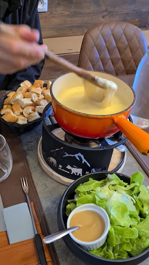 SCHUSS MOUSSE - RESTAURANT / BAR A BIERES BELGES_Valloire_slider_image_2