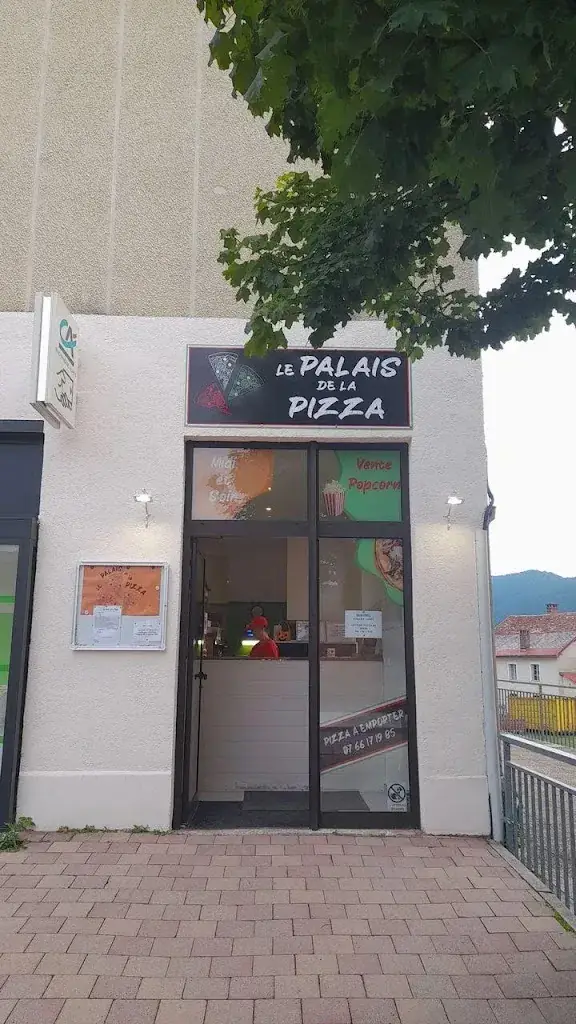 Radia Attaweel_Le Palais de la Pizza - Autrans 🍕_Autrans_review