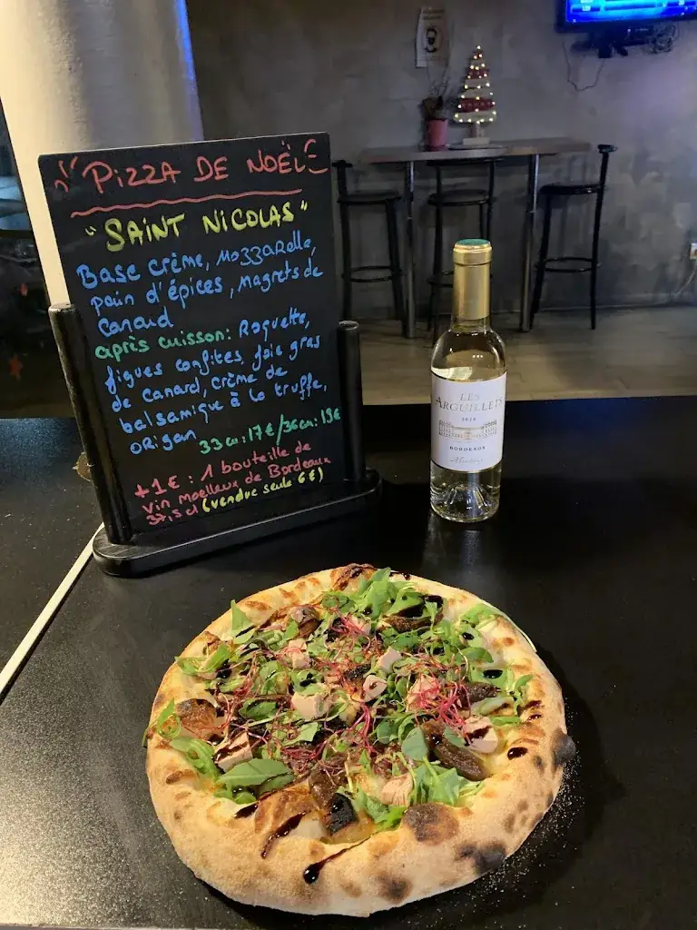 Menu_HOLLYWOOD PIZZA_Vic-le-Comte_image_2