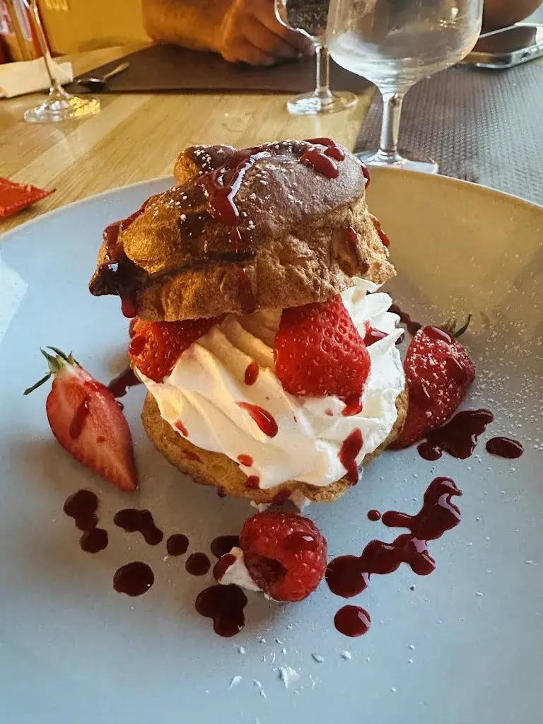 Géraldine FERRY_les barriques_Corent_review