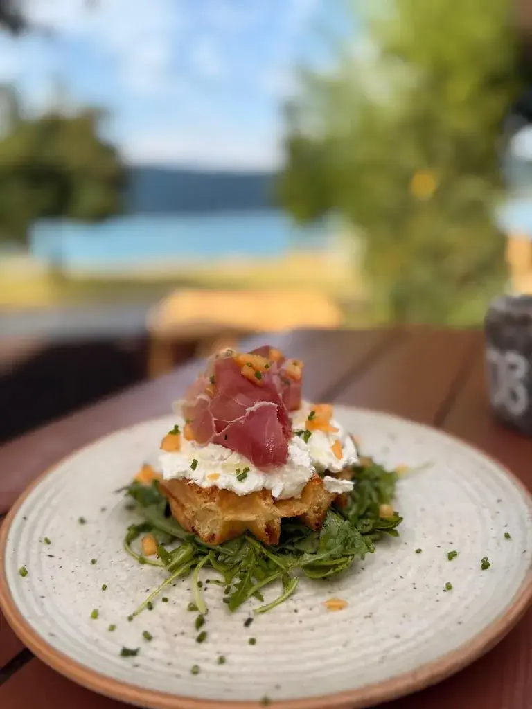 Restaurant Buvette le Chalet de la Brune_Veyrier-du-Lac_slider_image_3