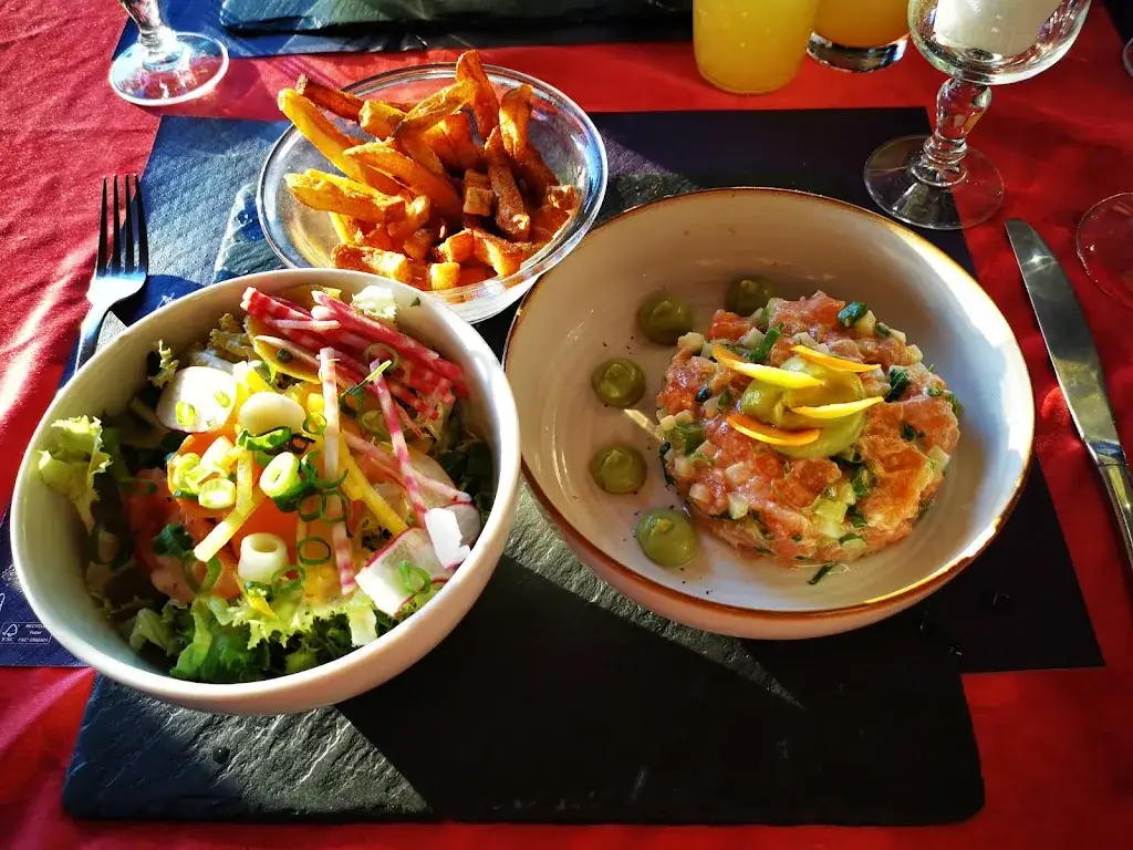 Menu_Les Acacias Bellevue - Hotel et Restaurant - Veyrier du Lac_Veyrier-du-Lac_image_5