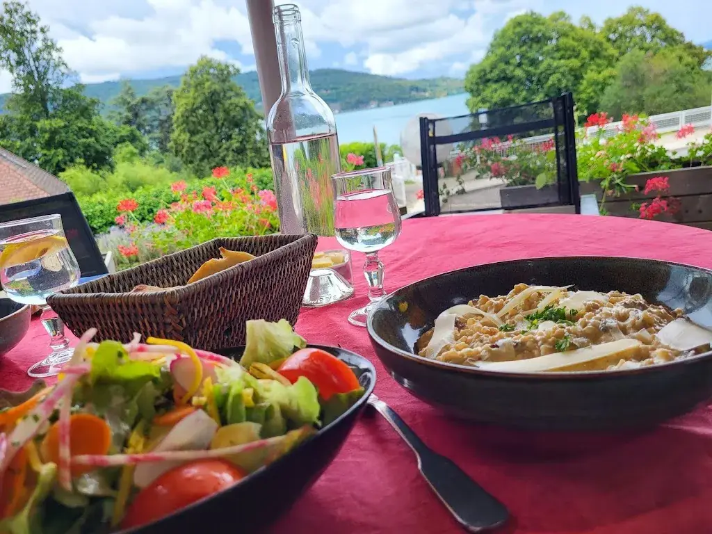 Menu_Les Acacias Bellevue - Hotel et Restaurant - Veyrier du Lac_Veyrier-du-Lac_image_9