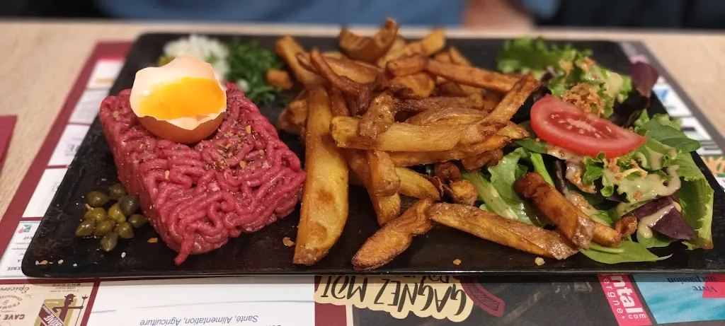 Menu_LE PETIT BOUCHON_Vic-sur-Cère_imagen_3