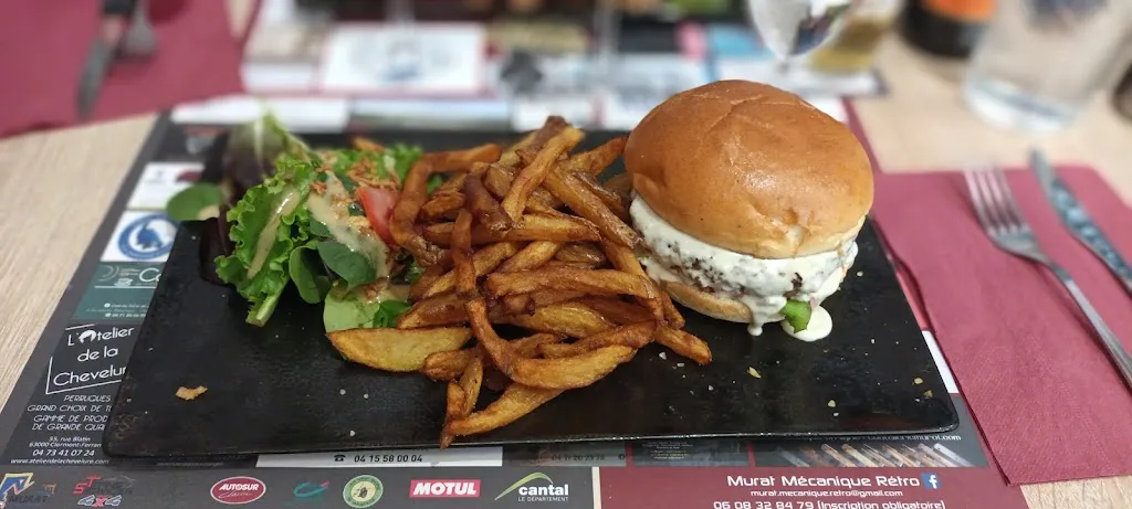 Menu_LE PETIT BOUCHON_Vic-sur-Cère_imagen_9