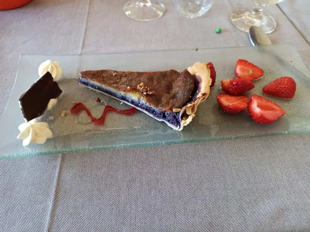 Restaurant @ Hotel Bel Horizon_Vic-sur-Cère_slider_image_1