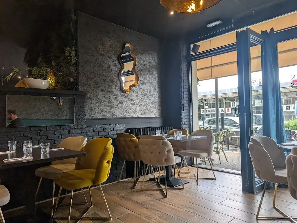 Wagyu Vichy_Vichy_slider_image_3