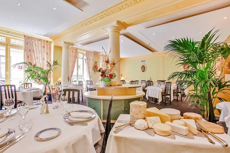 Restaurant le Derby's_Vichy_slider_image_1