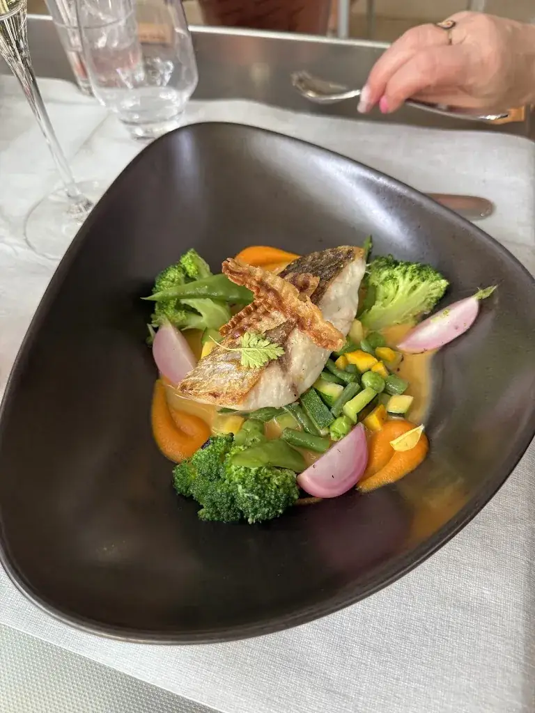 Mathéo PERRIN_L’Écrin de Marlène_Vichy_review