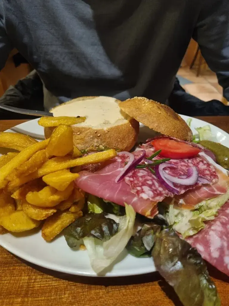 Julia Gertzen_Le Trappeur_Villebois_review