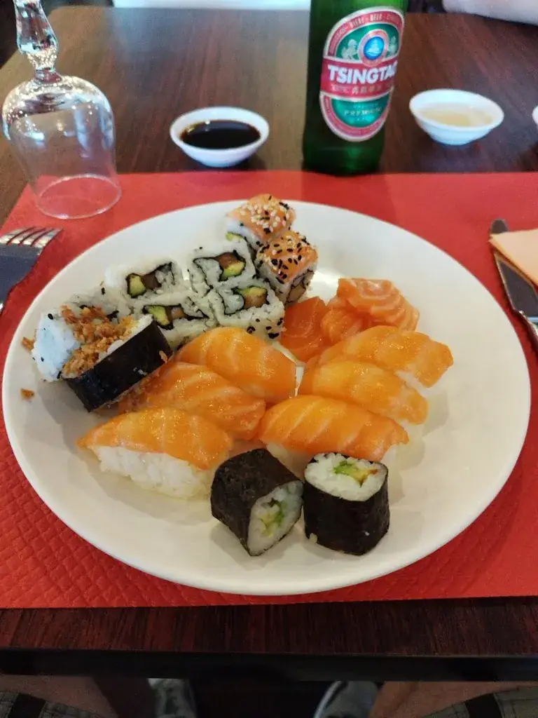 Gourmet d'Asie_Ville-la-Grand_slider_image_3