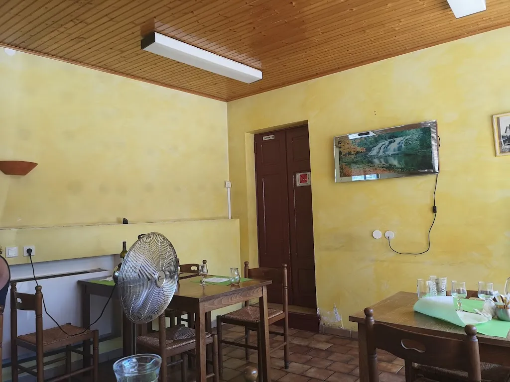 Teresa Plans_Relais du pont de la gache_Barraux_review