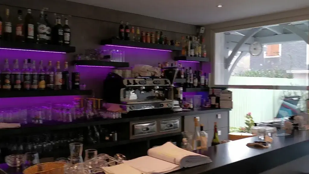 Restaurant Le Jaures ristorante a Ville-la-Grand