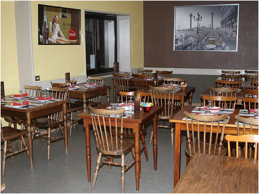 Le Petit Glacier Restaurant-Bar-Tabac-Petite épicerie_Sonnay_slider_image_3