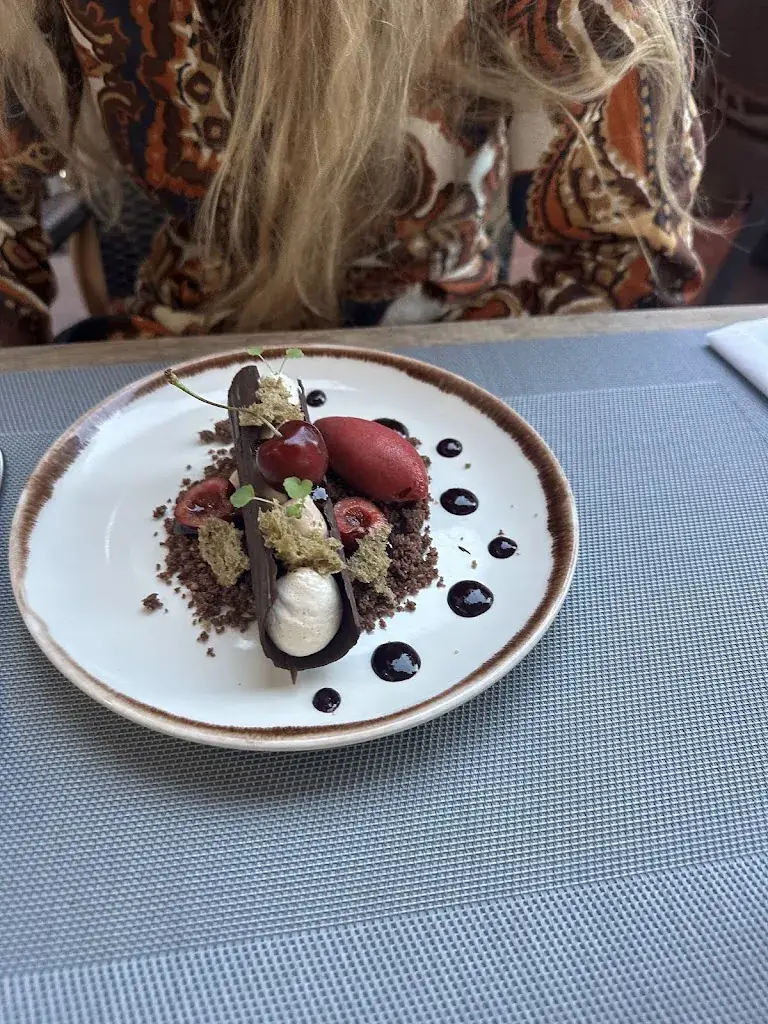 Beat Robuchon_Le Clos du Château_Pringy_review