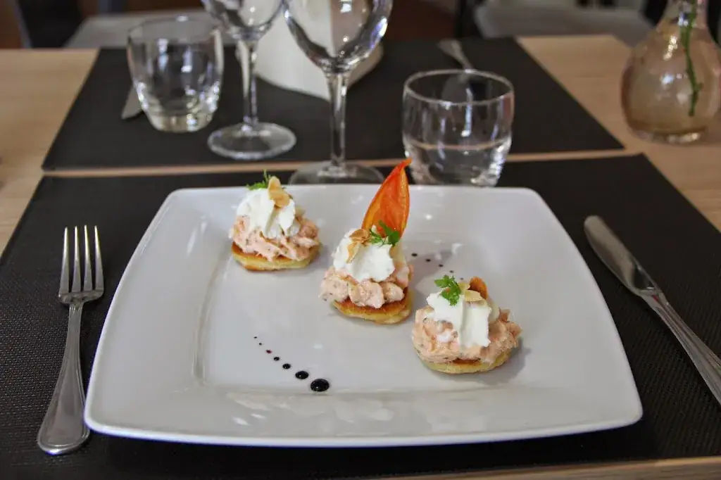 Auberge des platanes_Villevocance_slider_image_1