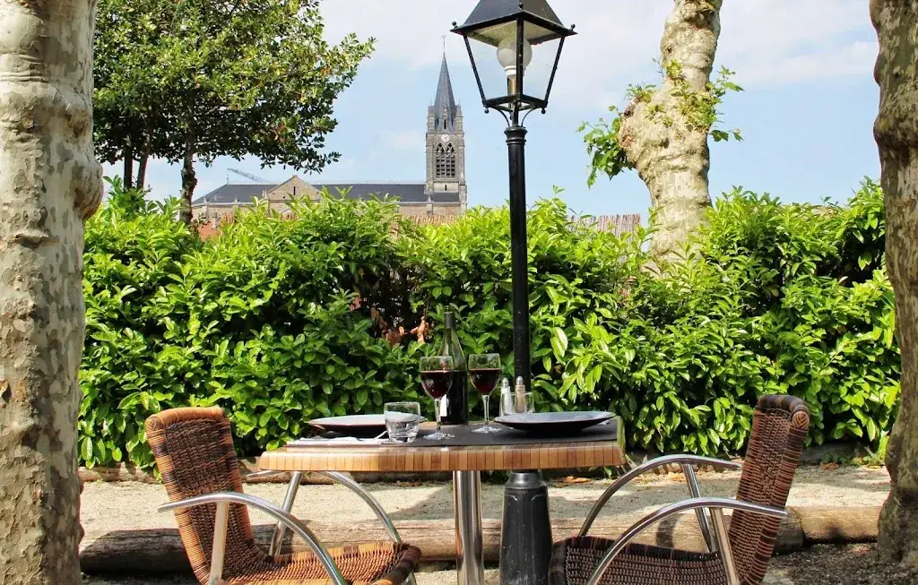 Auberge des platanes_Villevocance_slider_image_3