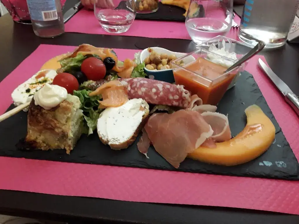 Comme A la Maison restaurant_Villefranche-sur-Saône_slider_image_3