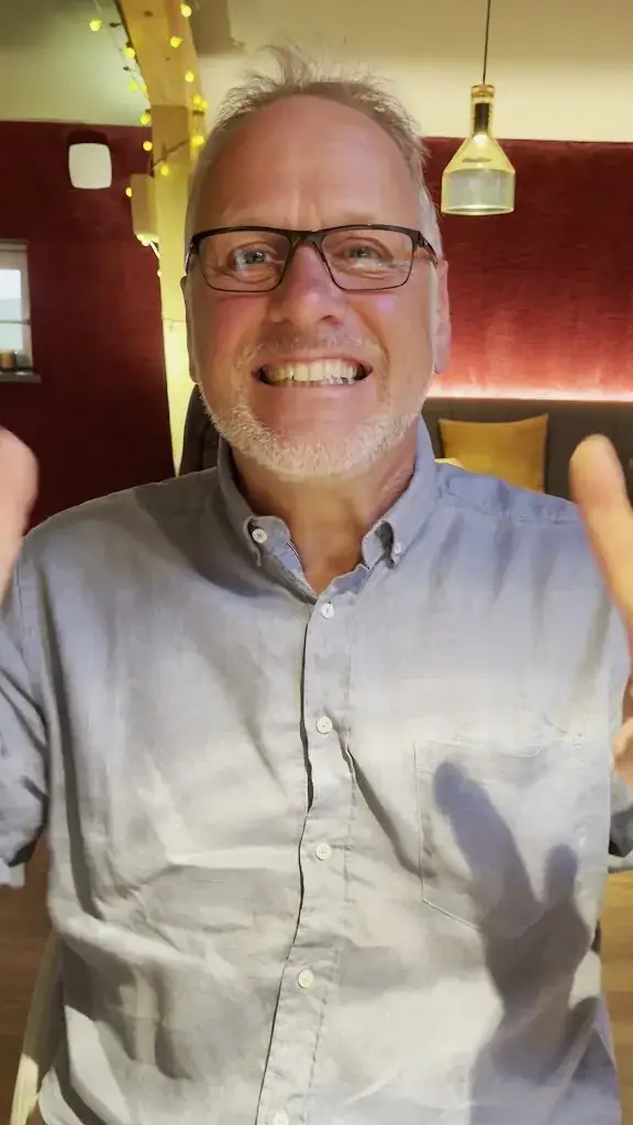 La Robe Rouge_Villié-Morgon_slider_image_2