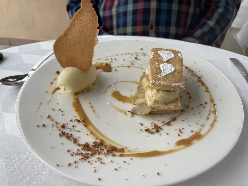 Restaurant Loic Picamal_Violay_slider_image_3