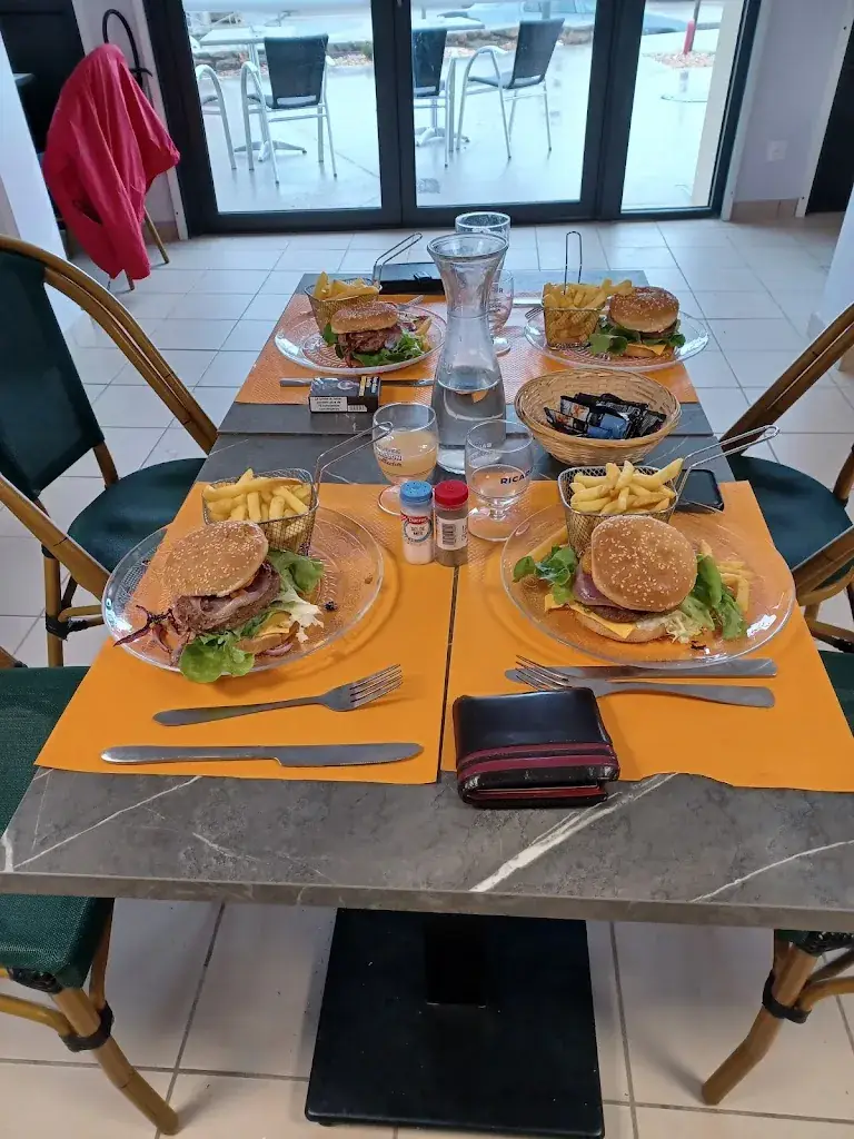 Snack Violaysien_Violay_slider_image_2