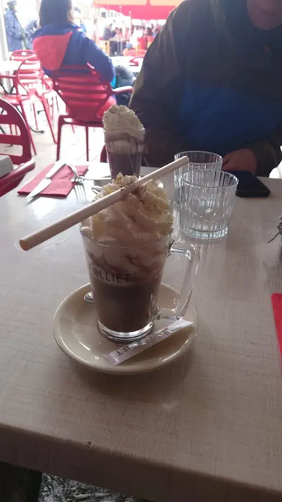 Starsky ATB_Le Tivoli_73440_review