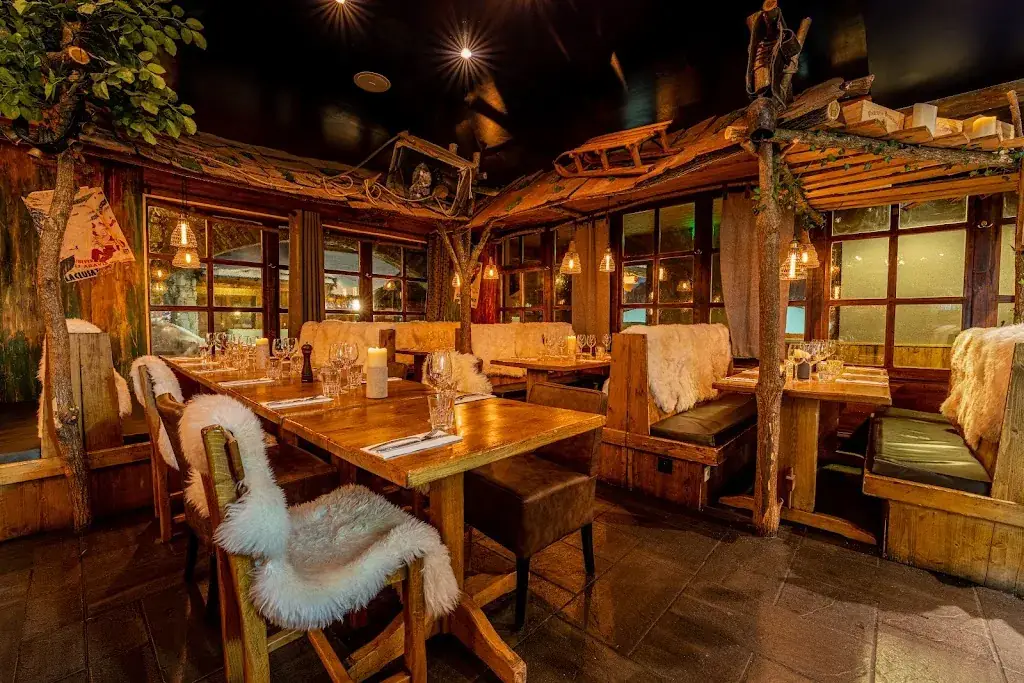 La Cabane - Restaurant restaurant in Thorens