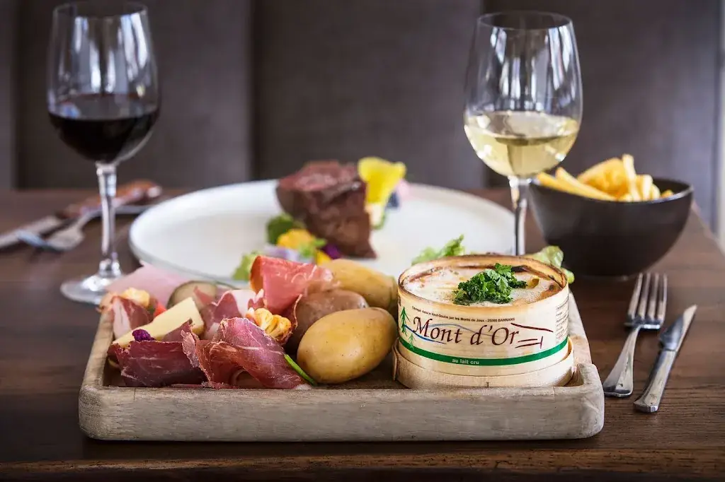 La Cabane - Restaurant_Thorens_slider_image_3