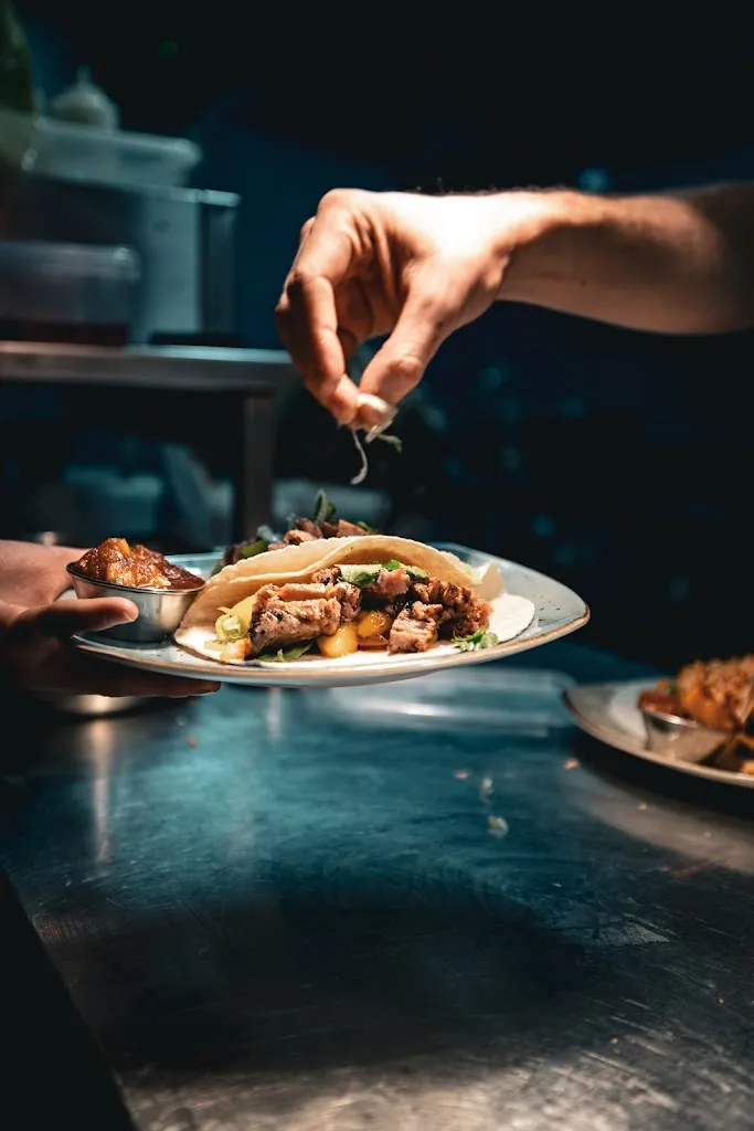 Menu_FAVELA - TERRACE, BAR & KITCHEN_Thorens_image_8