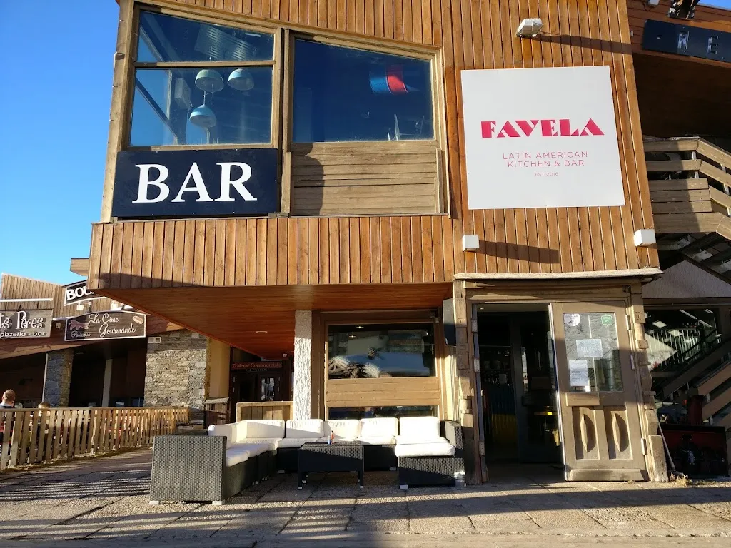 FAVELA - TERRACE, BAR & KITCHEN restaurant in Thorens