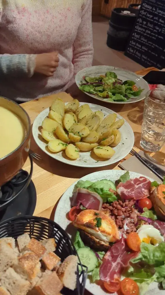 Restaurant Le Blanchot_Thorens_slider_image_2