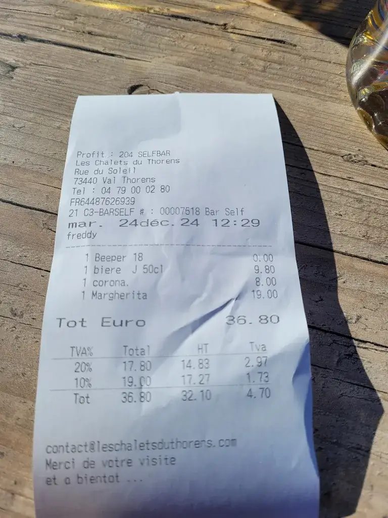 Dominic Robinson_360 Val Thorens_Thorens_review