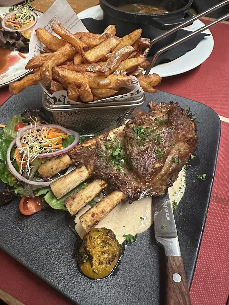 Nimrod Rosenberg_Le Café Peclet_Belleville_recensione