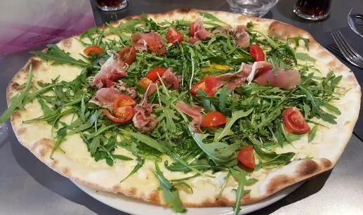 Restaurant Les Saints Pères_Thorens_slider_image_3