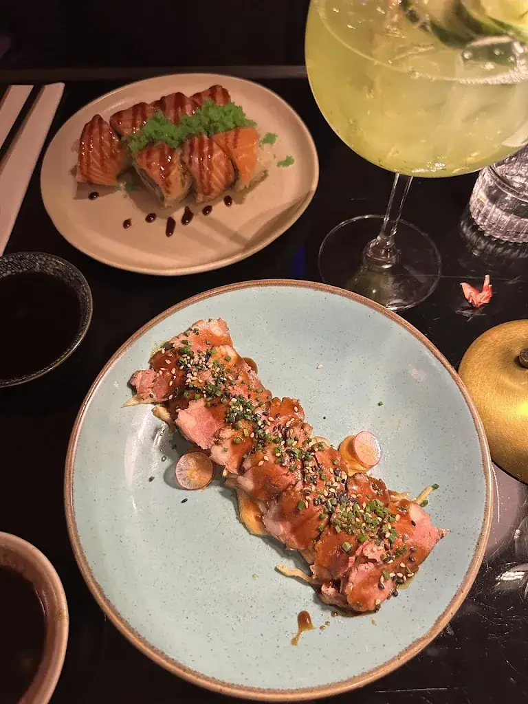 Rongping Qiu_YUKI YAMA | Asian Fusion | Val Thorens_Belleville_review