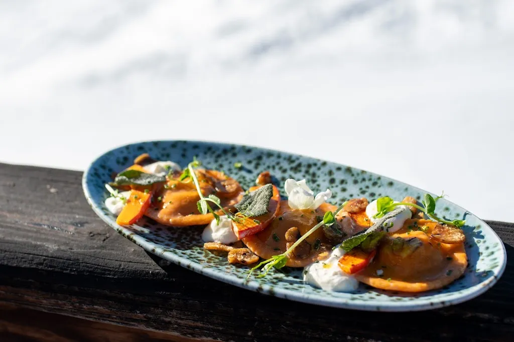 Chalet de la Marine_Thorens_slider_image_3