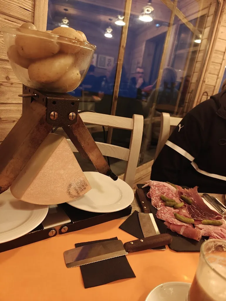 Christian Chung_La Fondue_Thorens_review