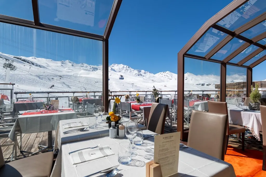 Le Base Camp restaurant by Pashmina restaurant à Thorens